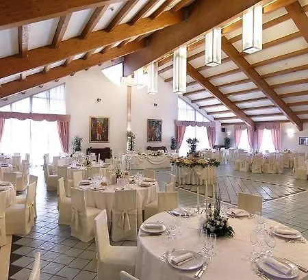 安蒂卡波斯图米亚酒店 3* Vedelago (Treviso)