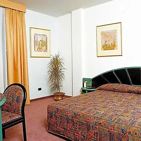 Отель Antica Postumia Vedelago (Treviso)